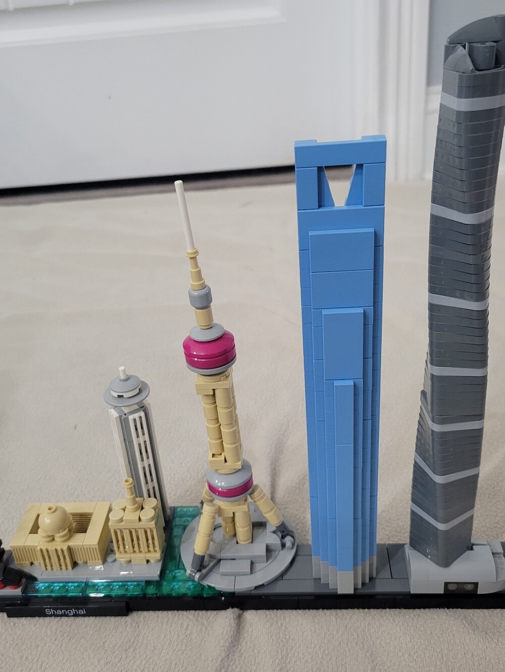 LEGO Style Shanghai Skyline Complete Set - 21039